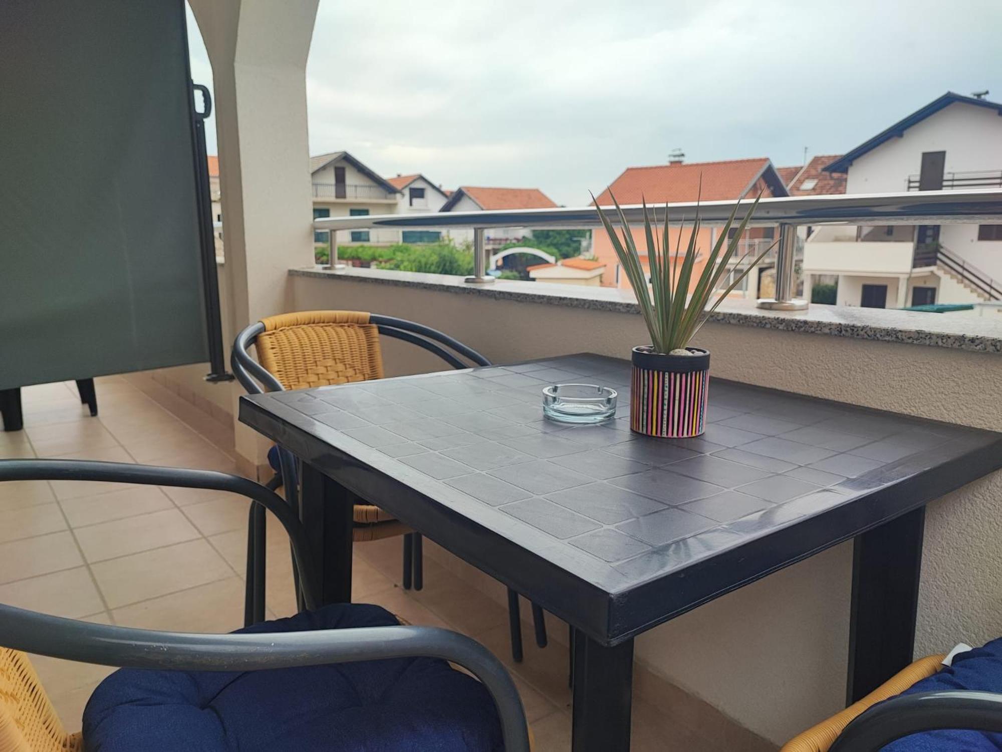 Apartman Luka Apartment Vodice Exterior foto