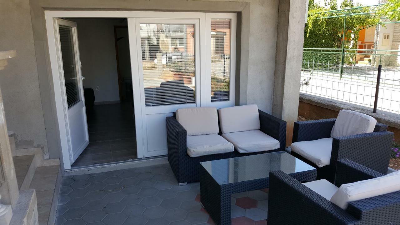 Apartman Luka Apartment Vodice Exterior foto