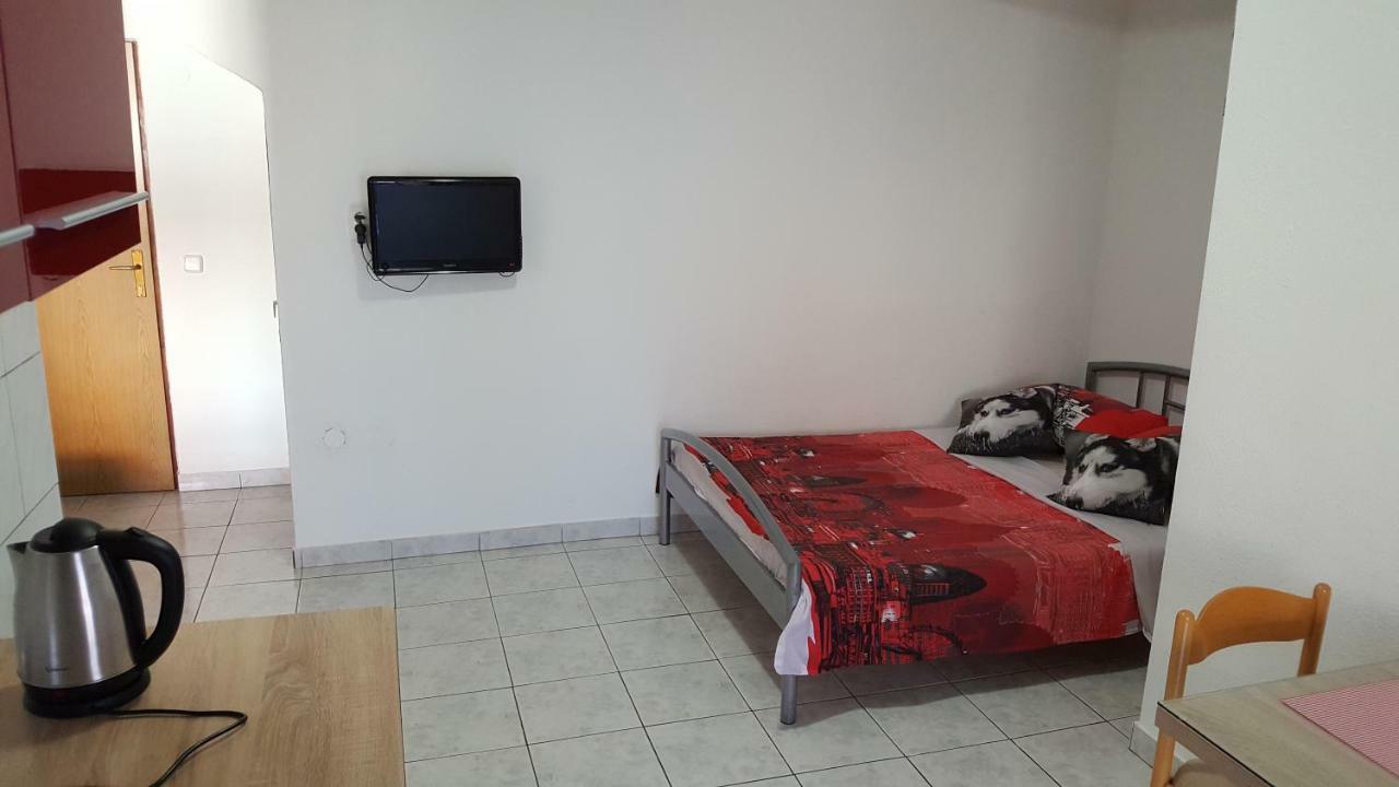 Apartman Luka Apartment Vodice Exterior foto